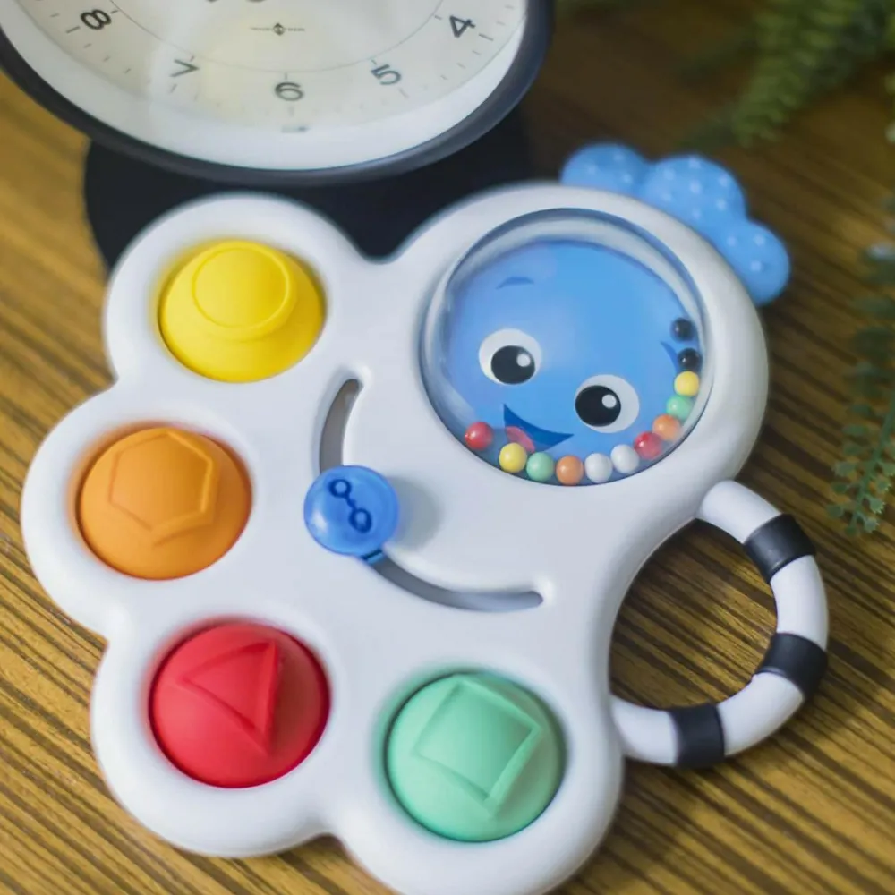 Bidelegetøj|Babylegetøj<Baby Einstein - Rangle m. aktiviteter