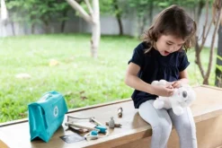 Trælegetøj|Rolleleg<PlanToys Dyrlægesæt