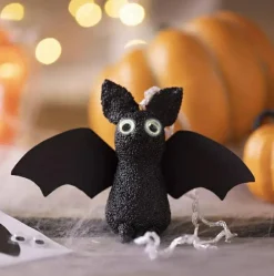 Halloween|Kreativ Leg<Creativ Company Halloween-pose - Lav en flagermus