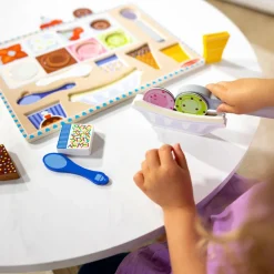 Rolleleg|Puslespil<Melissa & Doug 2-i-1 legesæt og puslespil - Iscafé, 16 dele