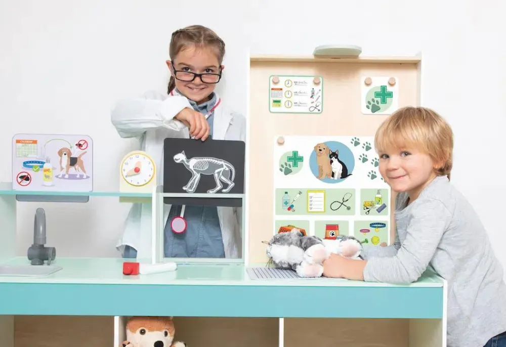 Rolleleg<Beleduc 2-i-1 lægeklinik til mennesker og dyr