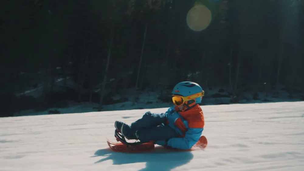 Leg I Sneen< Kælk - Snowbob