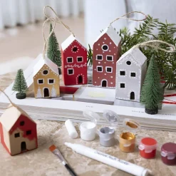 Jul<Creativ Company Lav juleophæng med julehuse, 5 stk