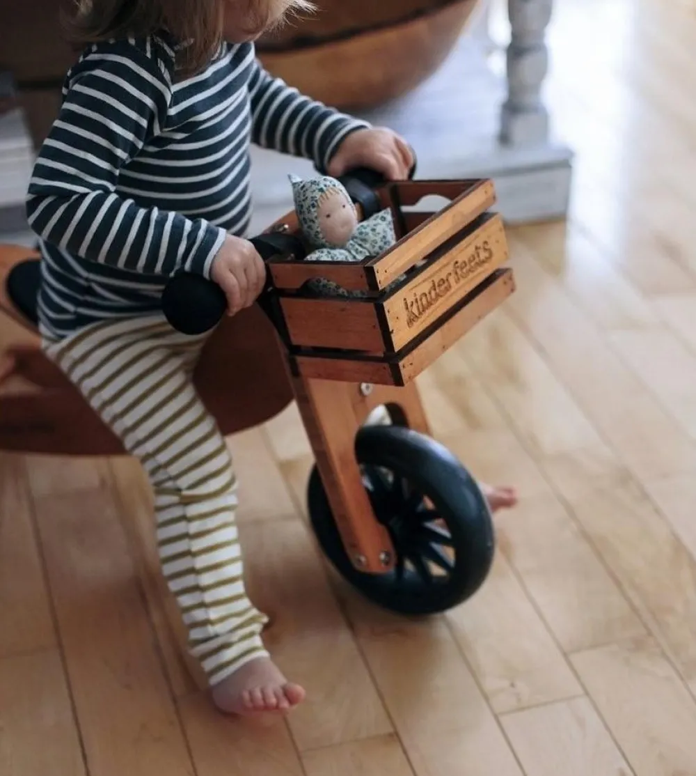 Løbecykler|Babylegetøj<Kinderfeets Løbecykel tilbehør - Tiny Tot transportkasse