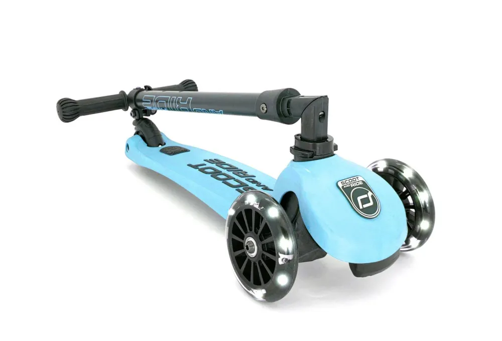 Løbehjul<Scoot & Ride Løbehjul - Highwaykick 3 m. LED, Blueberry