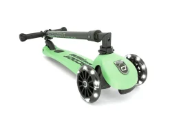 Løbehjul<Scoot & Ride Løbehjul - Highwaykick 3 m. LED, Kiwi
