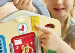 Finmotorik<Hape Låsebræt - Inkl. lys og håndtag