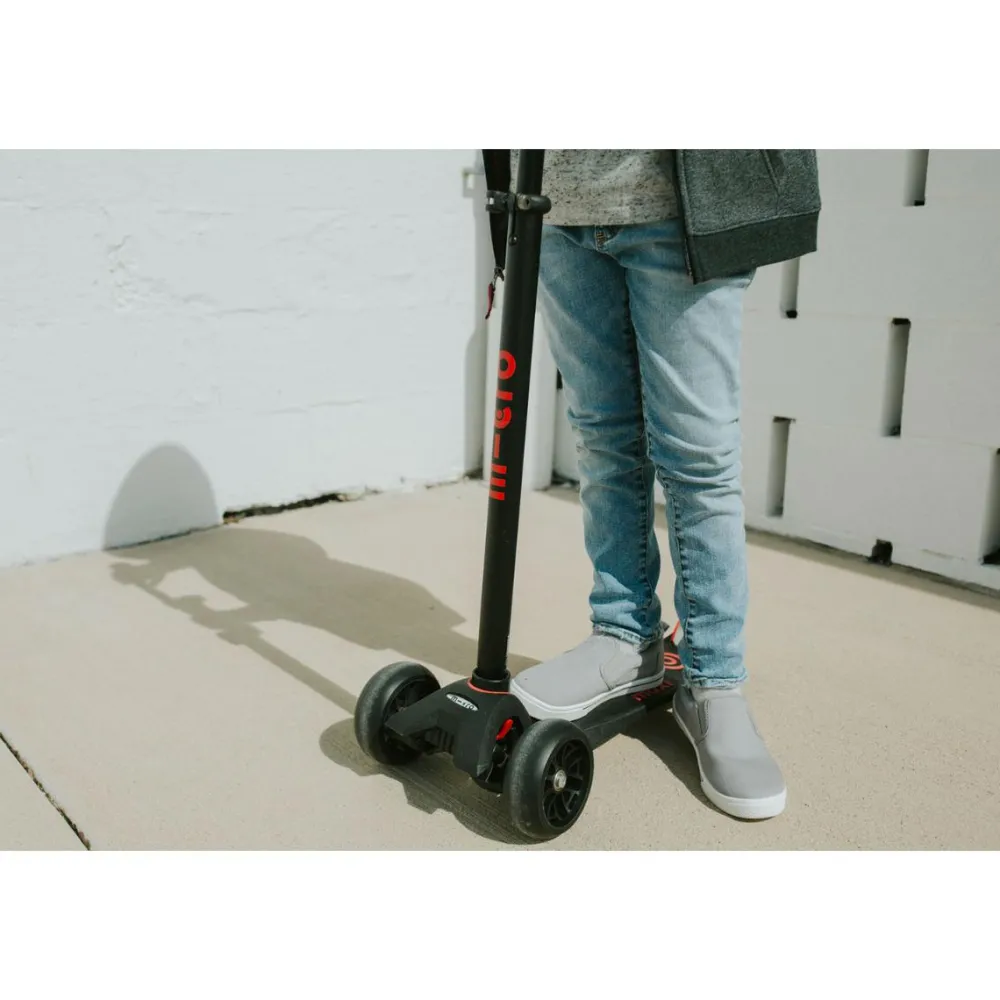 Løbehjul|Løbecykler<Micro - Maxi Deluxe Pro, Sort/Rød