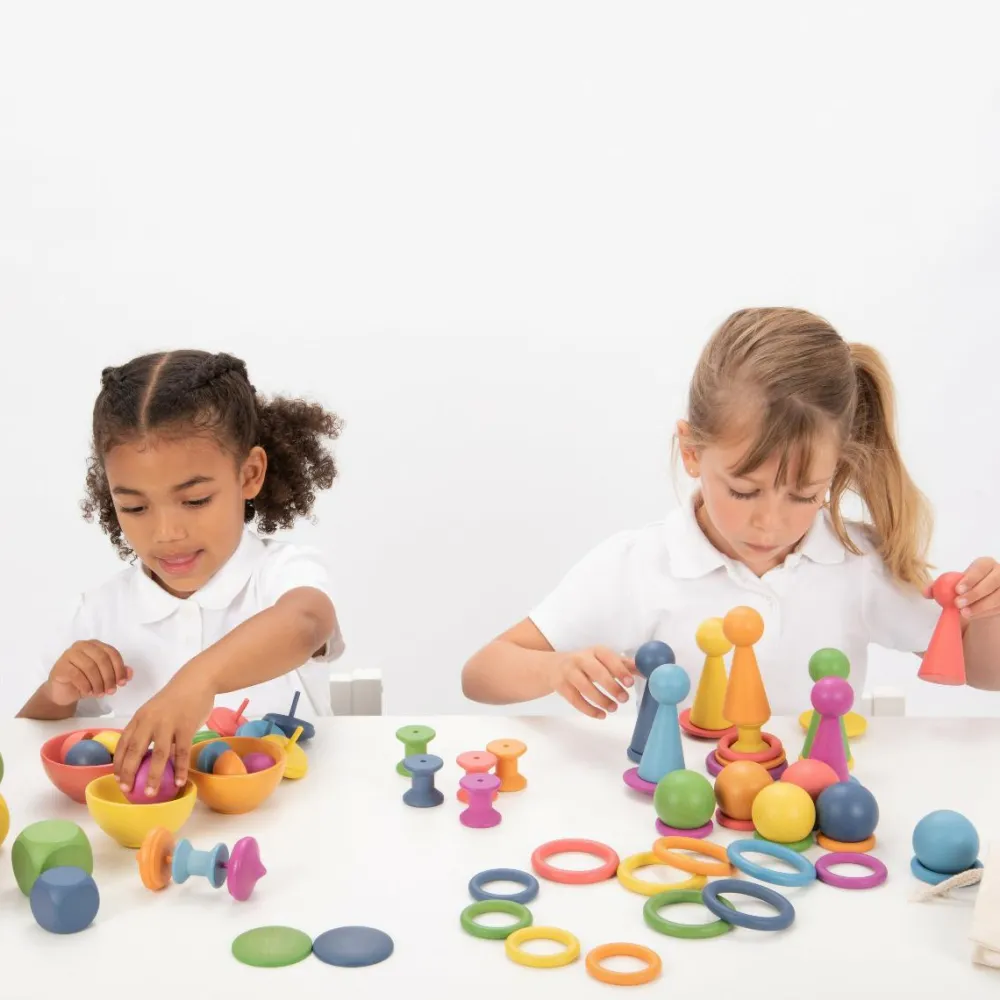 Trælegetøj|Montessori<tickit® Montessori regnbue sæt, 84 dele