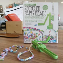 Kreativ Leg<4M Papirperler - Lav selv af genbrugspapir