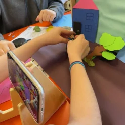 Sprog & Leg|Interaktivt Legetøj< Piximakey Animation Studio