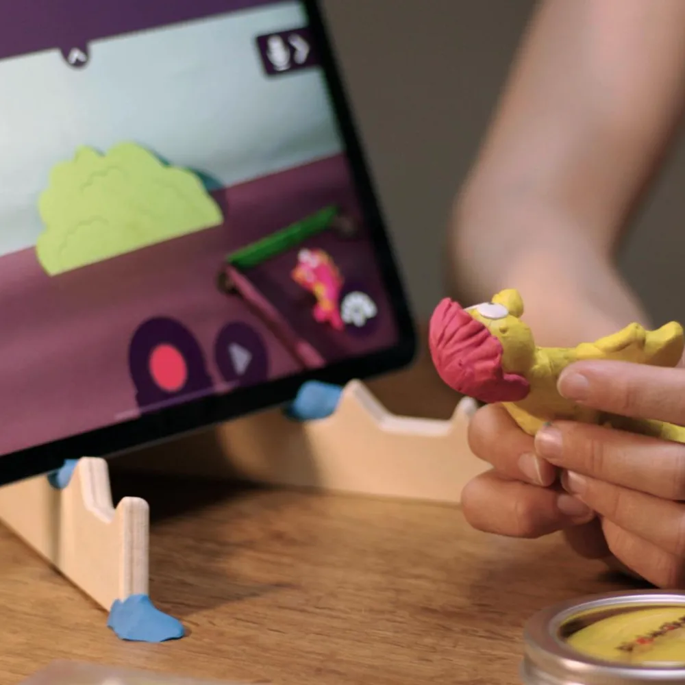 Sprog & Leg|Interaktivt Legetøj< Piximakey Animation Studio