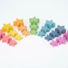 Trælegetøj|Montessori<tickit® Stjerner af træ - Regnbue, 21 stk