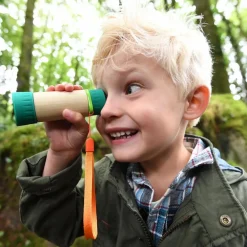 Udeleg|Naturvidenskab<Hape Teleskop af bambus, 8x forstørrelse